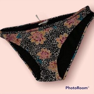 ARM) O'rageous floral bikini bottom womens Sz Medium swimsuit swim‎ ARM-B
